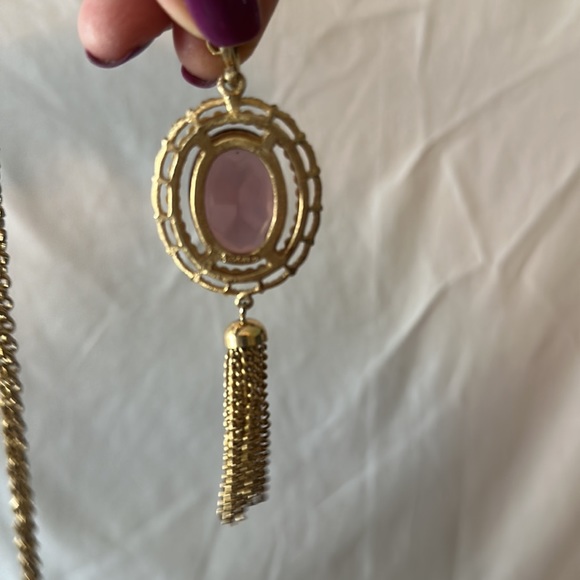 VINTAGE AVON  purple stone on long gold-filled  chain - Picture 7 of 7